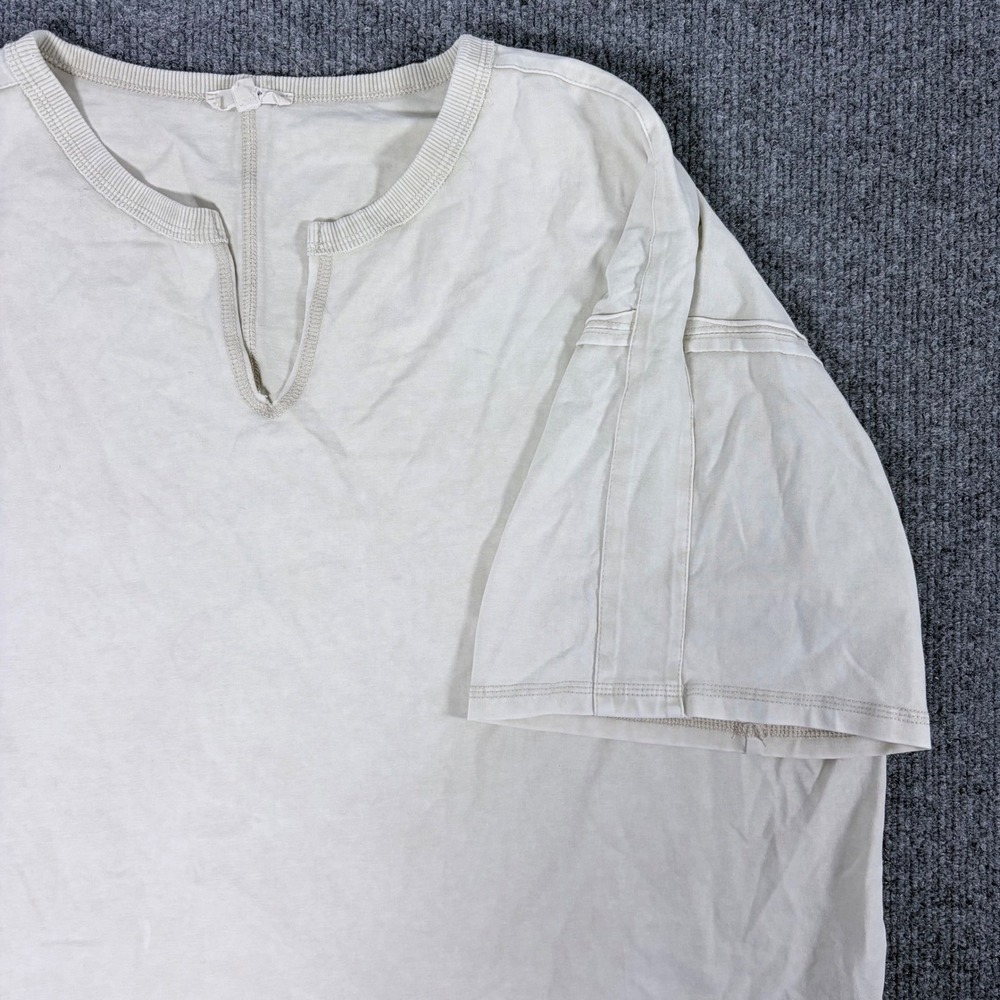 Easel Los‎ Angeles Women Cream Split V-Neck Oversized Cotton T-Shirt Small